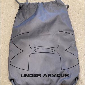 Under Armoir draw string bag